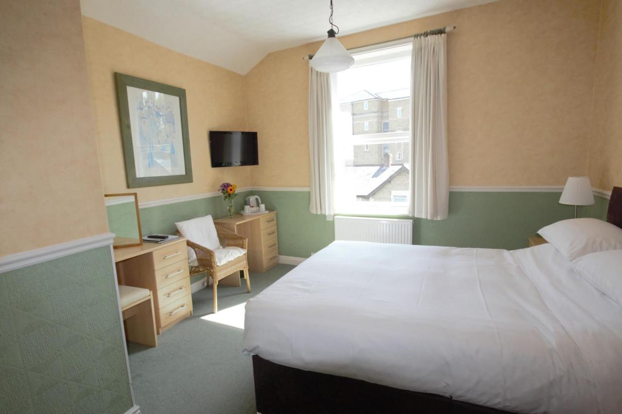 ハロゲート The Dales Bed & Breakfast エクステリア 写真
